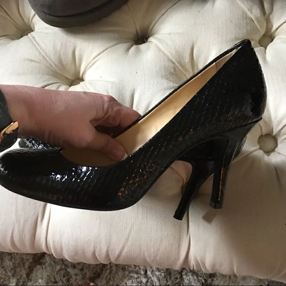 Beautiful Gianni Bini Heels I Love